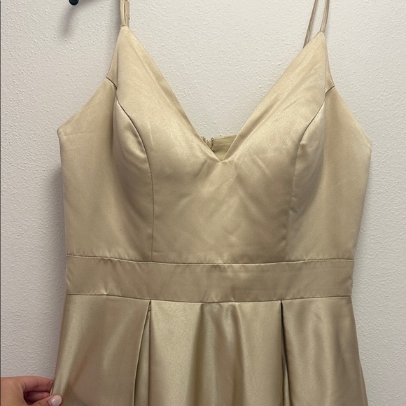 HEBEOS LIMITED Elegant Cream Maxi Dress - Picture 4 of 6